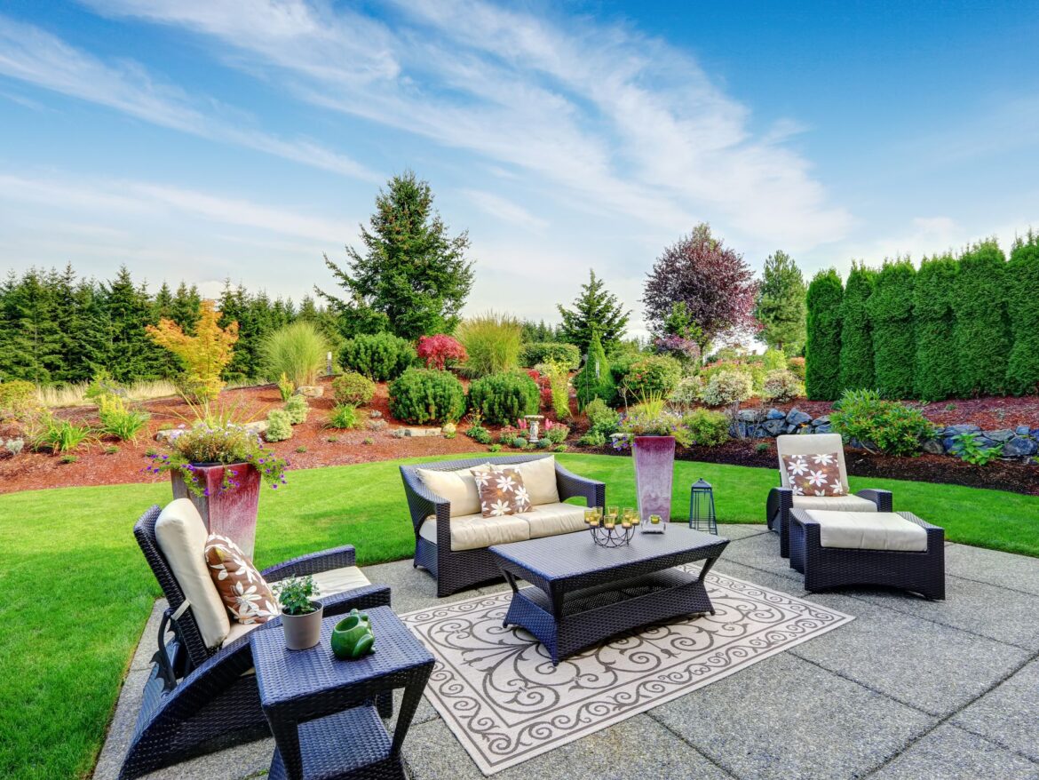 Enhancing Energy Efficiency Through Landscaping: Tips and Tricks