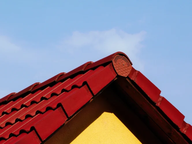 Featured image for Fix Roof Ridge Cap Issues.